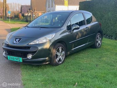 tweedehands Peugeot 207 1.4 VTi Sublime met nieuwe distirbutie