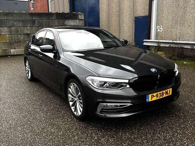Grijs Occasion 2017 BMW 530 Sedan | € 20.900 (Goede deal)