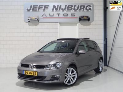 tweedehands VW Golf VII 1.2 TSI DSG Highline Business Edition "Origineel NL!" Pano Trekhaak Automaat, van 2e eigenaar in uniek mooie staat