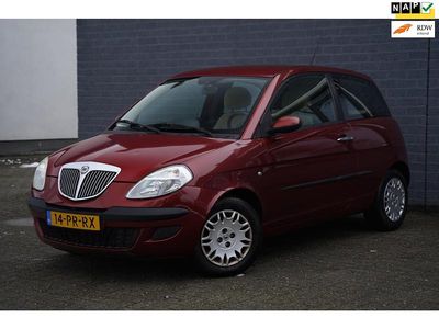 Rood Gebruikt 2004 Lancia Ypsilon Hatchback | € 1.490 (Goede deal)