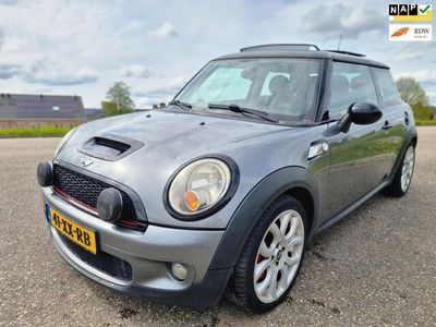 tweedehands Mini Cooper S 1.6 S/2 e eigenaar/panorama dak/apk 3-2025/airco/rijd rem schakel goed/inruil mog !!!