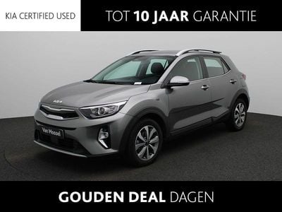 Grijs Gebruikt 2024 Kia Stonic SUV | € 25.400 (Iets duurder)
