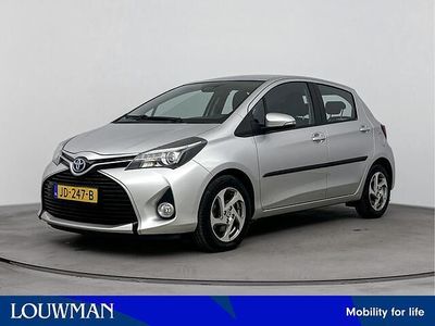Grijs Occasion 2016 Toyota Yaris Trend Hatchback | € 12.225 (Eerlijke prijs)