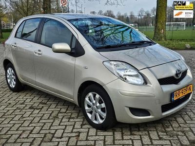 tweedehands Toyota Yaris 1.3 VVTi Aspiration Automaat 1e eigenaar dealer on