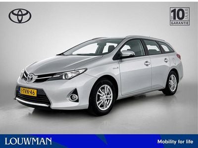 Toyota Auris Hybrid