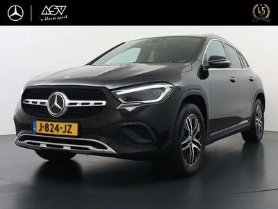 Zwart Occasion 2020 Mercedes GLA200 Business SUV | € 33.950 (Eerlijke prijs)