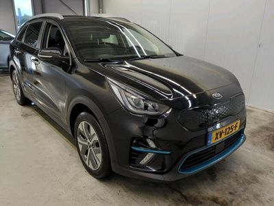 tweedehands Kia e-Niro ExecutiveLine 64 kWh (INCL-BTW) Aut. *VOLLEDER | JBL-AUDIO | FULL-LED | NAVI-FULLMAP | DAB | ADAPTIVE-CRUISE | CAMERA | MEMORY-PACK | LANE-ASSIST | KEYLESS | VIRTUAL-COCKPIT | COMFORT-SEATS | 17"ALU*