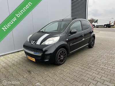 Occasion Peugeot 107 Sportium 68 PK (50 kW) 2011 Zwart Hatchback