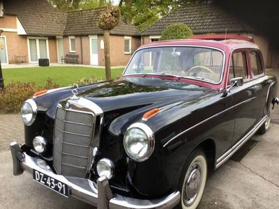 Occasion Mercedes 220 107 PK (78 kW) 1958 Zwart Sedan