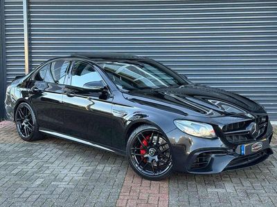 Zwart Gebruikt 2019 Mercedes E63 AMG Premium Plus Sedan | € 59.950 (Goede deal)