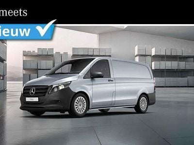 Zilver Nieuw 2025 Mercedes Vito Van | € 58.555 (Super prijs)