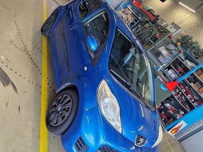 Blauw Gebruikt 2010 Peugeot 107 Urban Move Hatchback | € 1.200 (Eerlijke prijs)