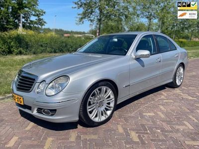 Mercedes E200