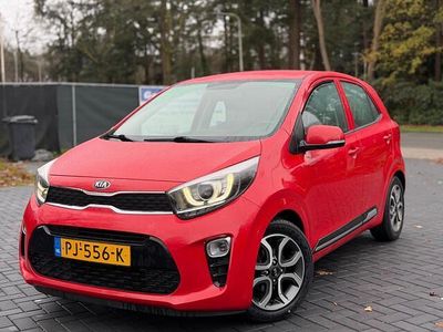Rood (metallic) Occasion 2017 Kia Picanto First Edition Hatchback | € 7.695 (Eerlijke prijs)