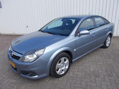 Occasion Opel Vectra GTS Executive 120 PK (88 kW) 2009 Grijs Hatchback