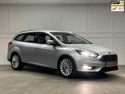 Grijs Occasion 2016 Ford Focus Titanium Stationwagen | € 11.950 (Goede deal)