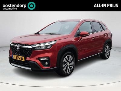 Rood Gebruikt 2023 Suzuki SX4 S-Cross Style SUV | € 25.945 (Eerlijke prijs)