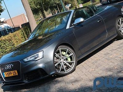 Grijs Gebruikt 2014 Audi RS5 Sport Cabriolet | € 35.999