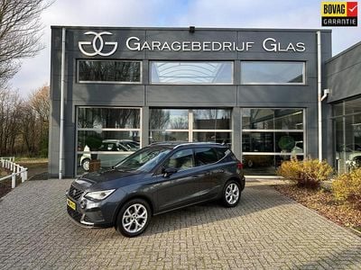 Grijs Gebruikt 2024 Seat Arona Business SUV | € 22.750 (Iets duurder)