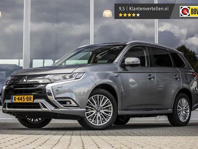 Grijs Gebruikt 2020 Mitsubishi Outlander Intense+ SUV | € 25.345 (Eerlijke prijs)