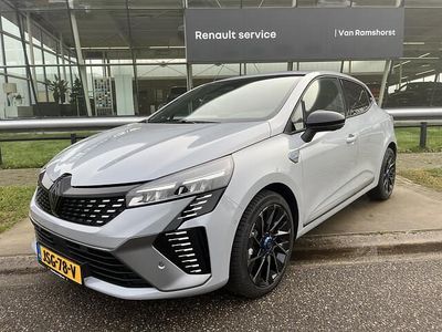 Grijs Nieuw 2025 Renault Clio V Bose Edition Hatchback | € 25.950 (Eerlijke prijs)