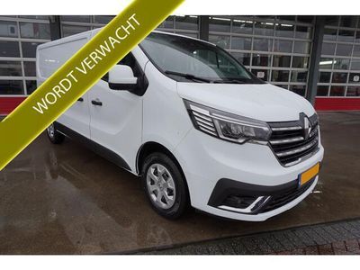 tweedehands Renault Trafic 2.0 dCi 130PK T30 L2H1 Work Edition Airco | Cruise | All season | Apple-Android