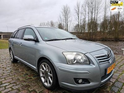 tweedehands Toyota Avensis Wagon 1.8 VVTi Luna Automaat airco cv trekhaak