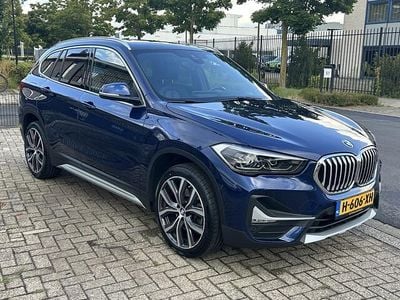 Blauw Gebruikt 2020 BMW X1 Basis SUV | € 25.900 (Goede deal)