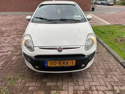 Wit Gebruikt 2010 Fiat Punto Dynamic MPV | € 1.750 (Eerlijke prijs)