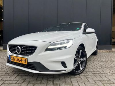 Occasion Volvo V40 R-Design 191 PK (140 kW) 2018 Wit Stationwagen