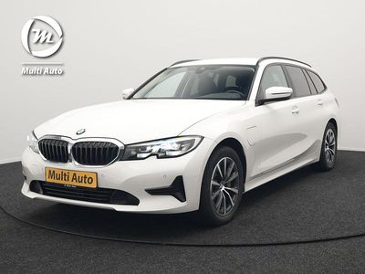 BMW 330e