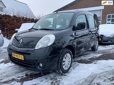 Zwart (metallic) Gebruikt 2010 Renault Kangoo Authentique MPV | € 4.999 (Goede deal)