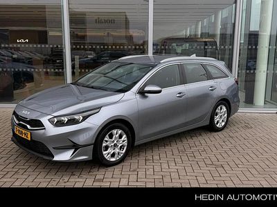 Occasion Kia Ceed 2023 Grijs Hatchback