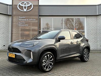 Grijs Occasion 2025 Toyota Yaris Cross Comfort SUV | € 29.900 (Eerlijke prijs)