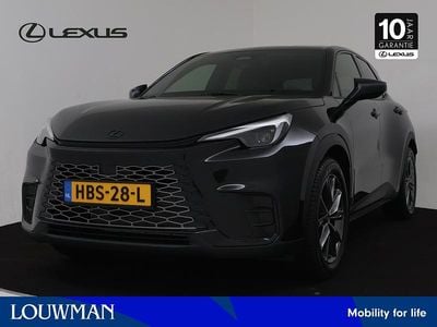 Zwart Occasion 2025 Lexus LBX SUV | € 37.945 (Eerlijke prijs)