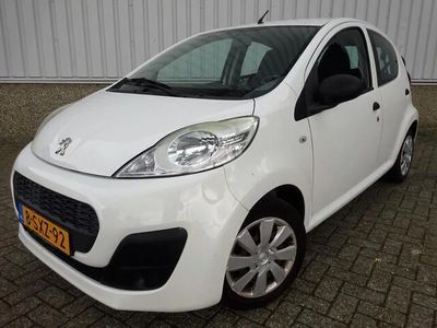 tweedehands Peugeot 107 1.0 Access Accent