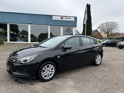 tweedehands Opel Astra 1.0 Edition Navigatie
