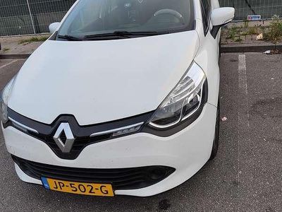 Gebruikt 2016 Renault Clio GrandTour Dynamique Stationwagen | € 6.450 (Eerlijke prijs)