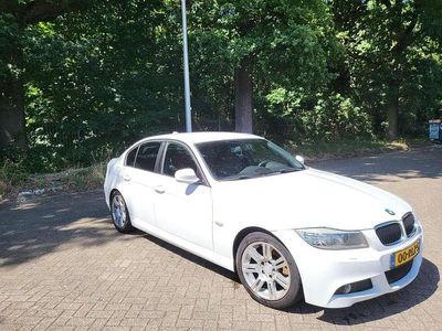 Wit Gebruikt 2011 BMW 318 M Sport Sedan | € 5.750 (Eerlijke prijs)