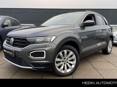 Grijs (metallic) Gebruikt 2019 VW T-Roc Business SUV | € 21.495 (Goede deal)