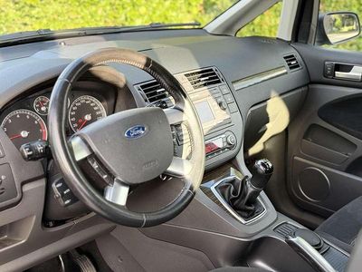 Grijs Gebruikt 2007 Ford C-MAX Ghia MPV | € 2.749 (Eerlijke prijs)