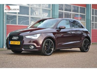 Paars (metallic) Gebruikt 2012 Audi A1 Sportback Ambition Hatchback | € 9.695 (Eerlijke prijs)