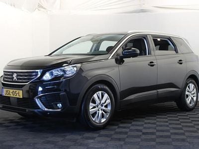 Zwart (metallic) Occasion 2019 Peugeot 5008 Premium SUV | € 15.750 (Goede deal)
