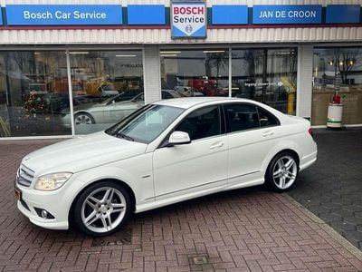 Wit, metallic lak Gebruikt 2007 Mercedes C200 Avantgarde Sedan | € 12.950