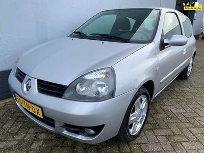 tweedehands Renault Clio 1.2-16V Campus - LMV - Airco