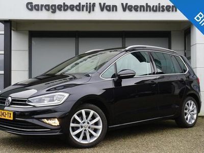 tweedehands VW Golf Sportsvan 1.5 TSI 150pk DSG Highline Pano.Dak LED Keyless Na