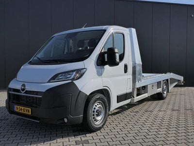 Wit Gebruikt 2024 Opel Movano S Van | € 43.322