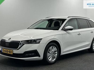 Occasion Skoda Octavia Business Line 2024 Wit Stationwagen