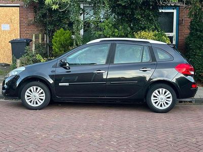 Zwart Gebruikt 2010 Renault Clio GrandTour Collection Stationwagen | € 5.450 (Duur)