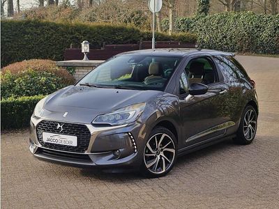 Grijs (metallic) Gebruikt 2017 DS Automobiles DS3 Hatchback | € 10.350 (Eerlijke prijs)